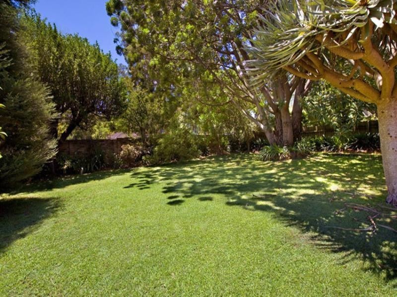 187 Burns Road, Turramurra NSW 2074