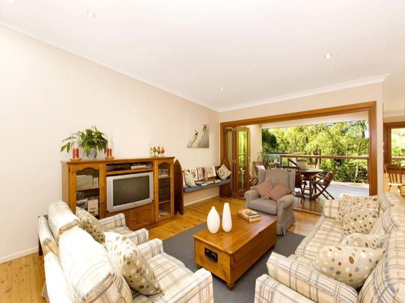 42 Canoon Road, Turramurra NSW 2074