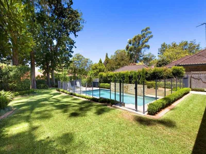 128 Livingstone Avenue, Pymble NSW 2073