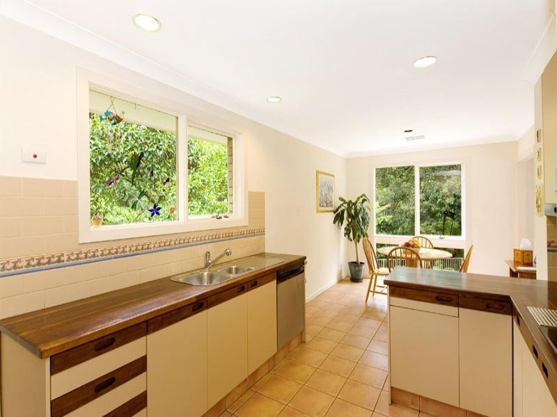 77 Campbell Drive, Wahroonga NSW 2076