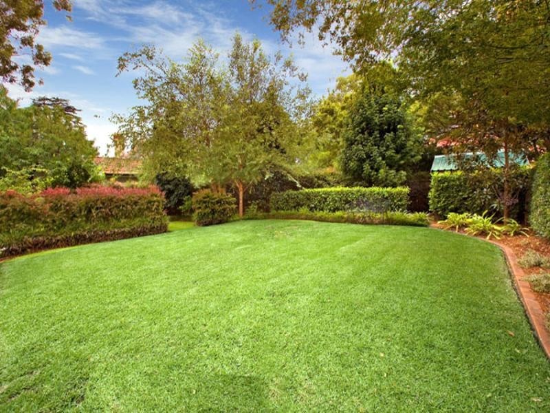 108 Livingstone Avenue, Pymble NSW 2073