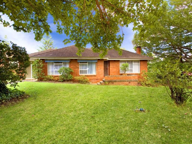 1 Eden Avenue, Turramurra NSW 2074