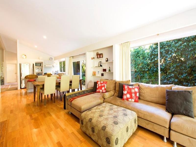 12 Yarrara Road, Pymble NSW 2073