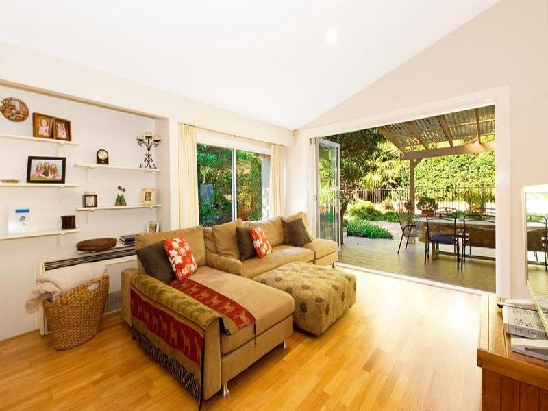 12 Yarrara Road, Pymble NSW 2073