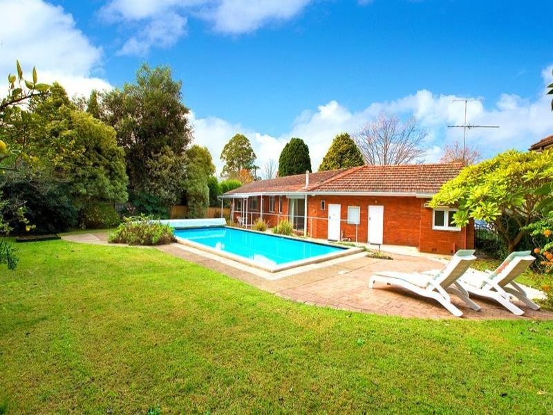 7 Kerrawah Avenue, St Ives NSW 2075