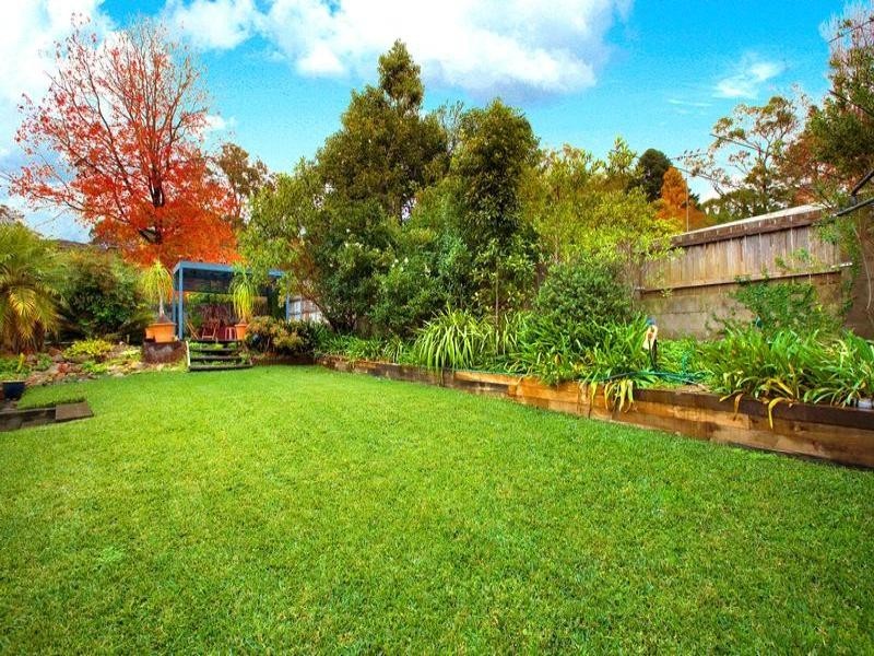 25 Whitehaven Street, St Ives NSW 2075