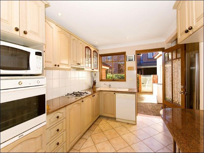 11/15 Woonona Avenue, Wahroonga NSW 2076