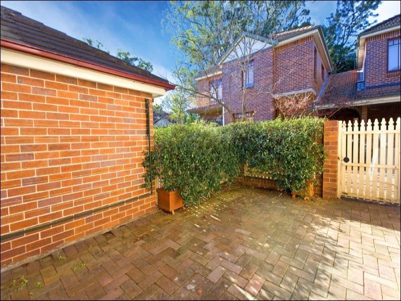 11/15 Woonona Avenue, Wahroonga NSW 2076