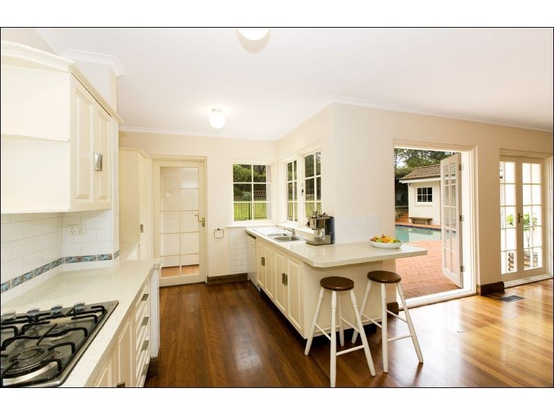 8 Boronia Aveune, Turramurra NSW 2074