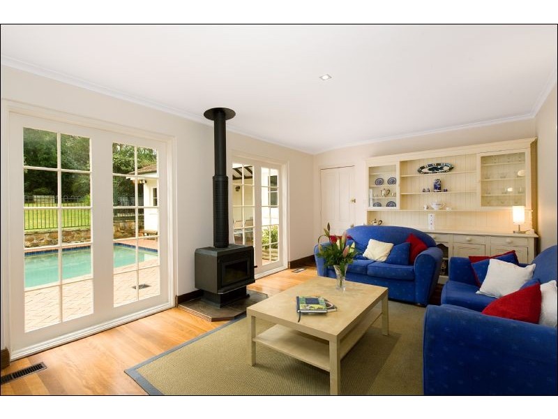 8 Boronia Aveune, Turramurra NSW 2074