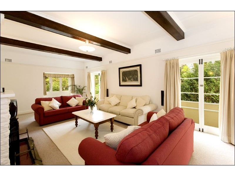 8 Boronia Aveune, Turramurra NSW 2074