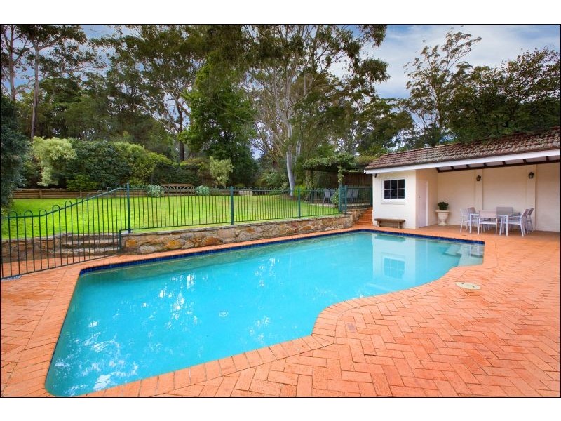 8 Boronia Aveune, Turramurra NSW 2074