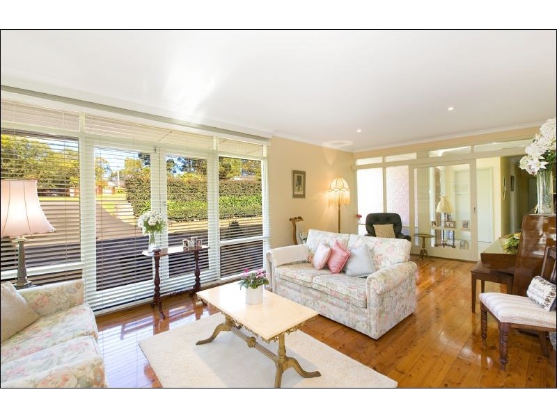 166 Warrimoo Avenue, St Ives NSW 2075