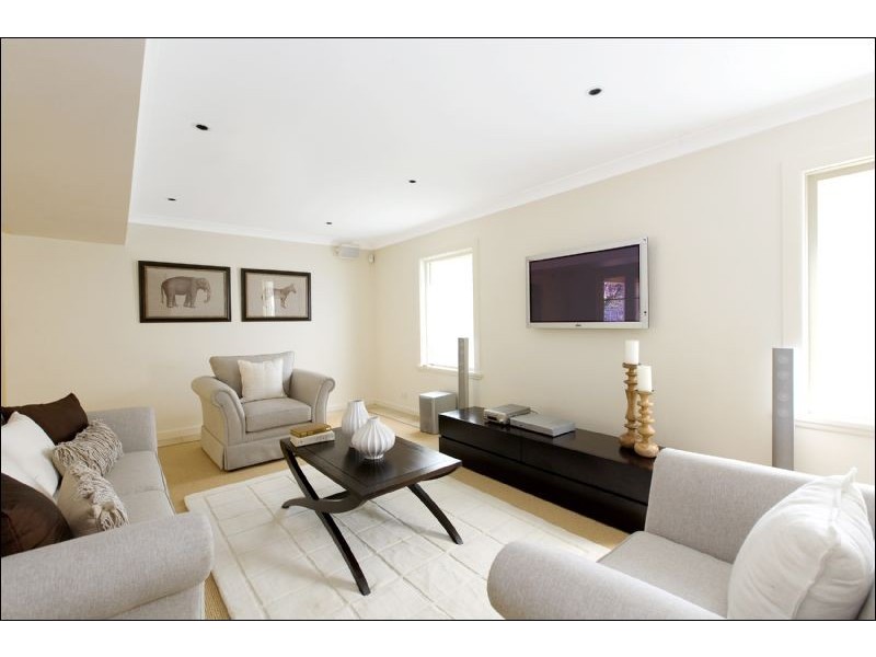 65 Douglas Street, St Ives NSW 2075