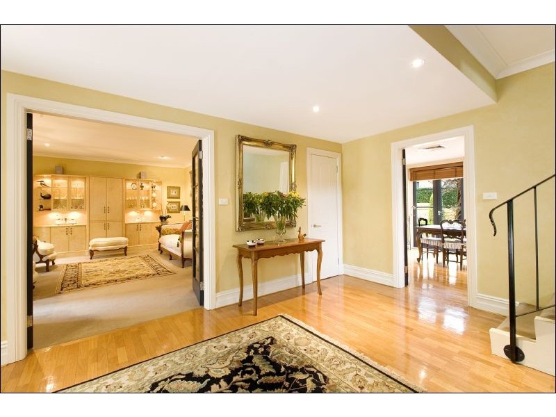 62 Livingstone Avenue, Pymble NSW 2073