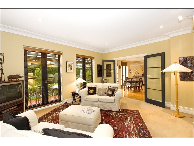 62 Livingstone Avenue, Pymble NSW 2073