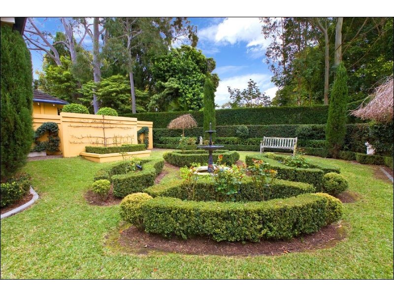 62 Livingstone Avenue, Pymble NSW 2073