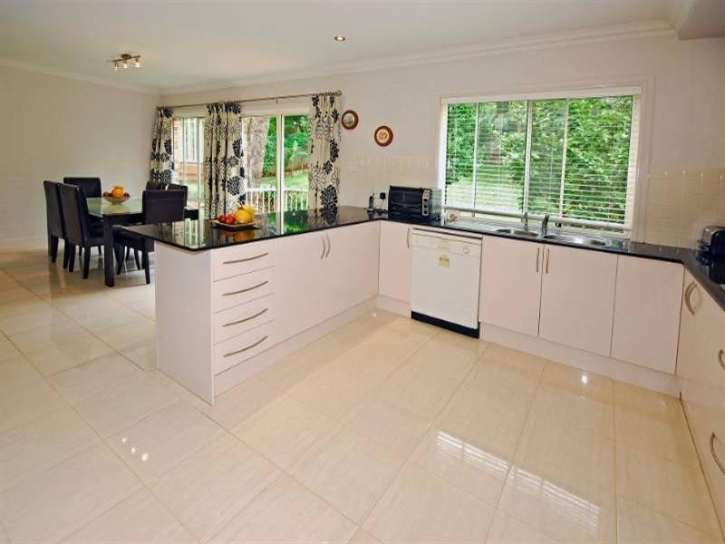 28 Blytheswood Avenue, Warrawee NSW 2074