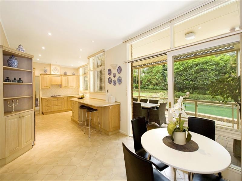 2 Barellan Avenue, Turramurra NSW 2074