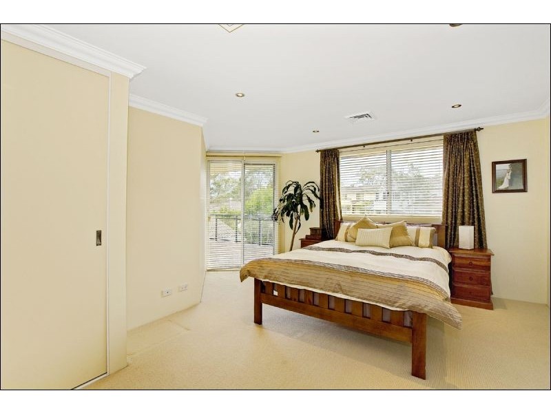 8/34 Highpoint Drive, Wahroonga NSW 2076
