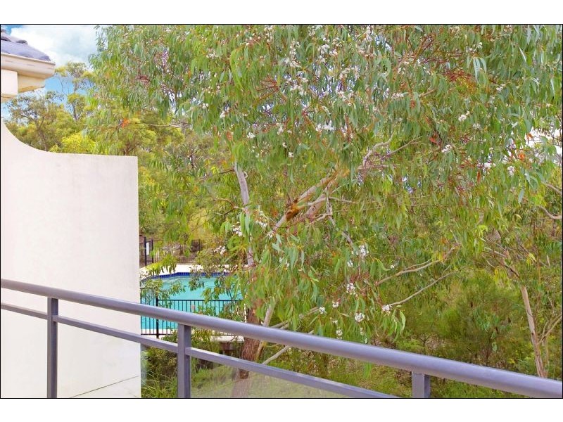 8/34 Highpoint Drive, Wahroonga NSW 2076