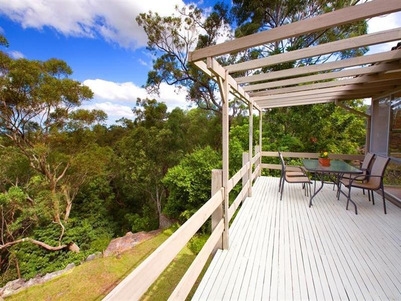 17 Ravenhill Road, Turramurra NSW 2074