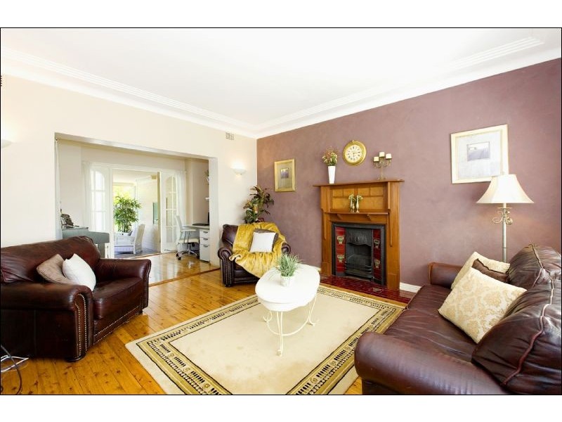 20 Leuna Avenue, Wahroonga NSW 2076