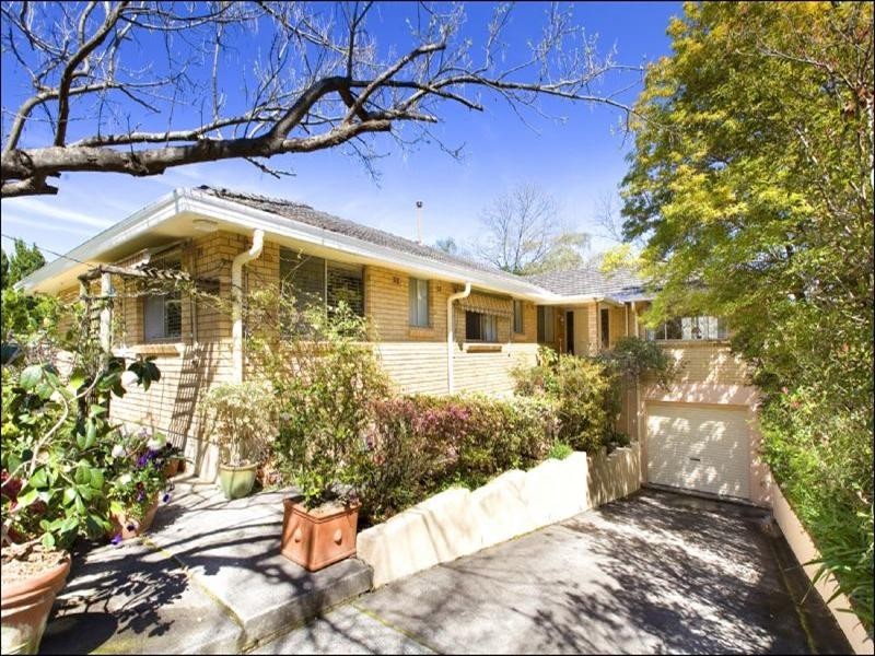 12 Ravenhill Road, Turramurra NSW 2074