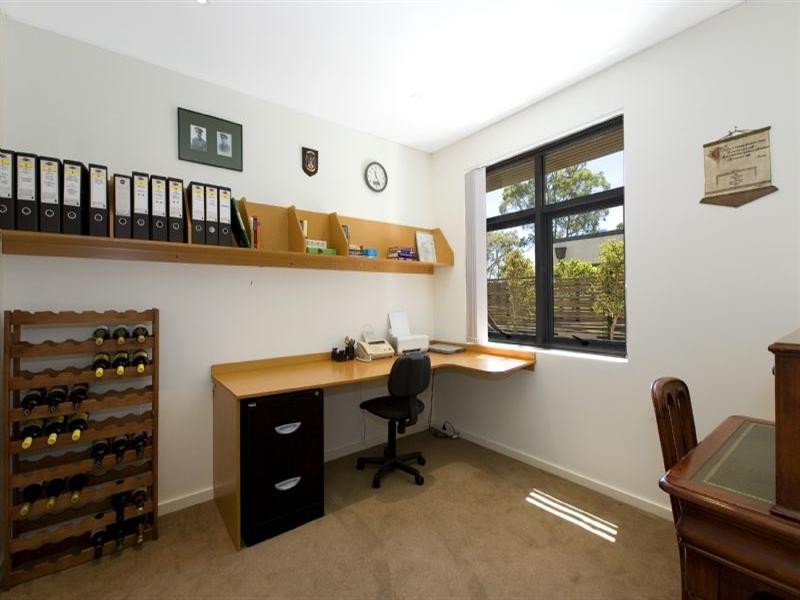 Apt 1, 4 Redleaf Avenue, Wahroonga NSW 2076