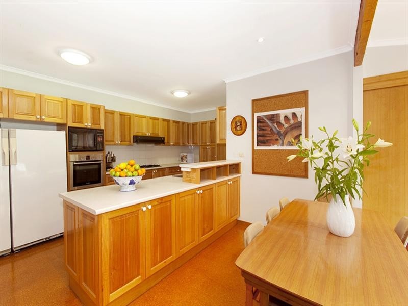 27 Tennyson Avenue, Turramurra NSW 2074