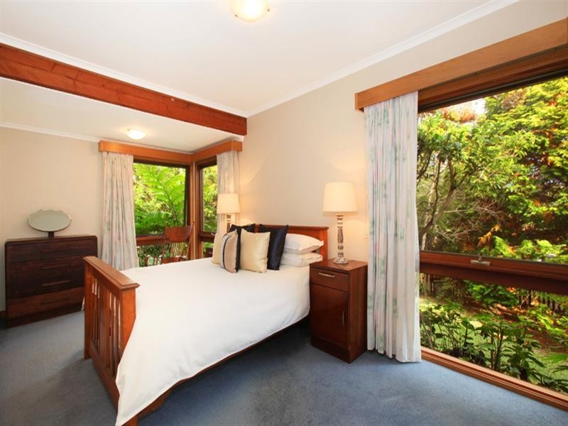 27 Tennyson Avenue, Turramurra NSW 2074