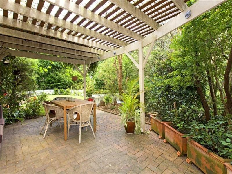2 Spring Gully Place, Wahroonga NSW 2076