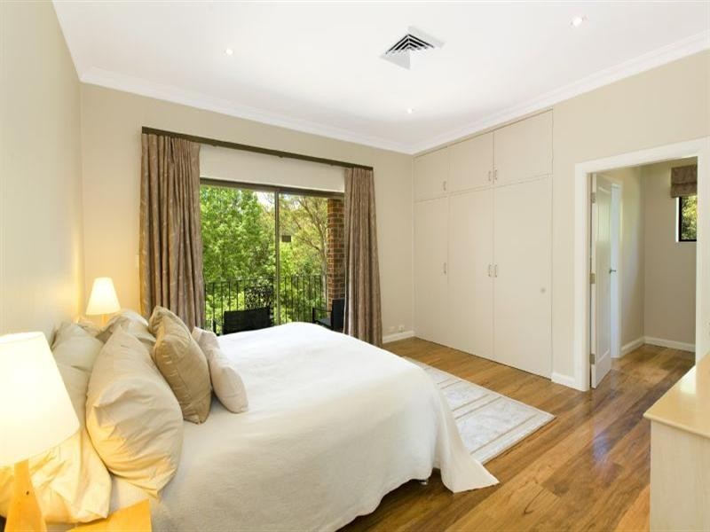 16 Finchley Place, Turramurra NSW 2074