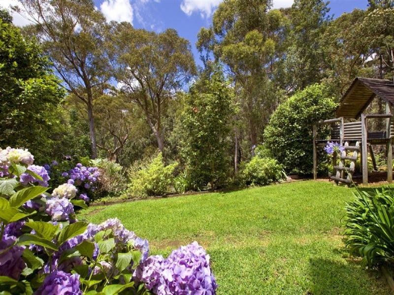 16 Finchley Place, Turramurra NSW 2074