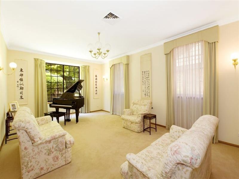 88 Westbrook Avenue, Wahroonga NSW 2076