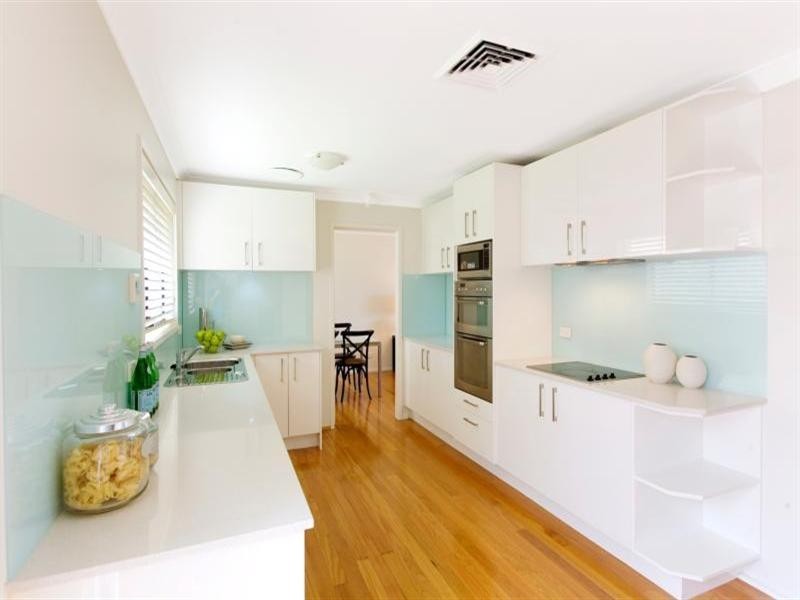 1A Valley Park Crescent, Turramurra NSW 2074