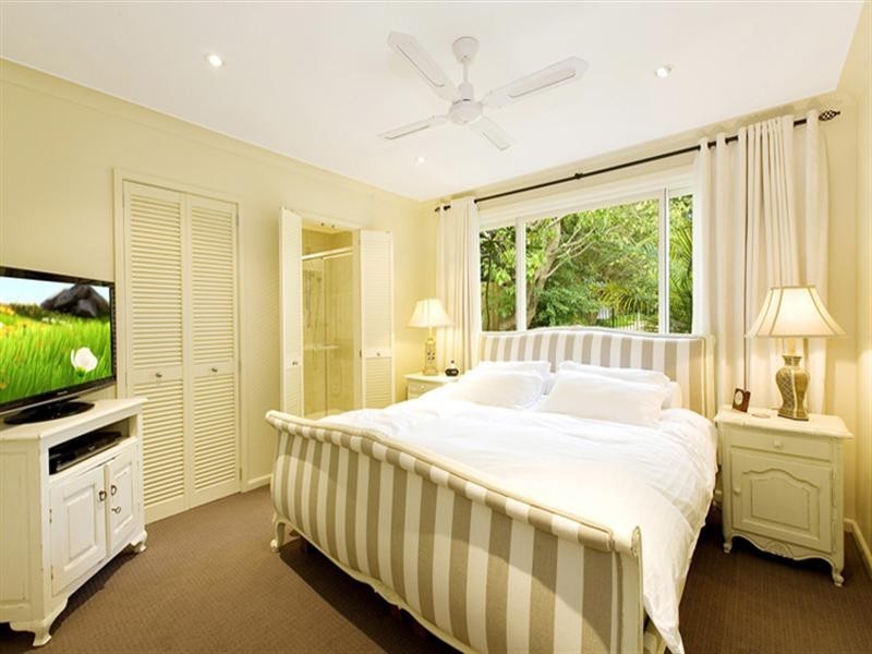 8 Barwon Avenue, Turramurra NSW 2074