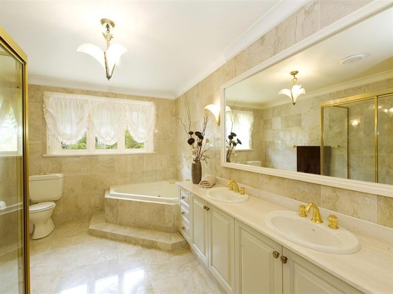 60 Beechworth Road, Pymble NSW 2073