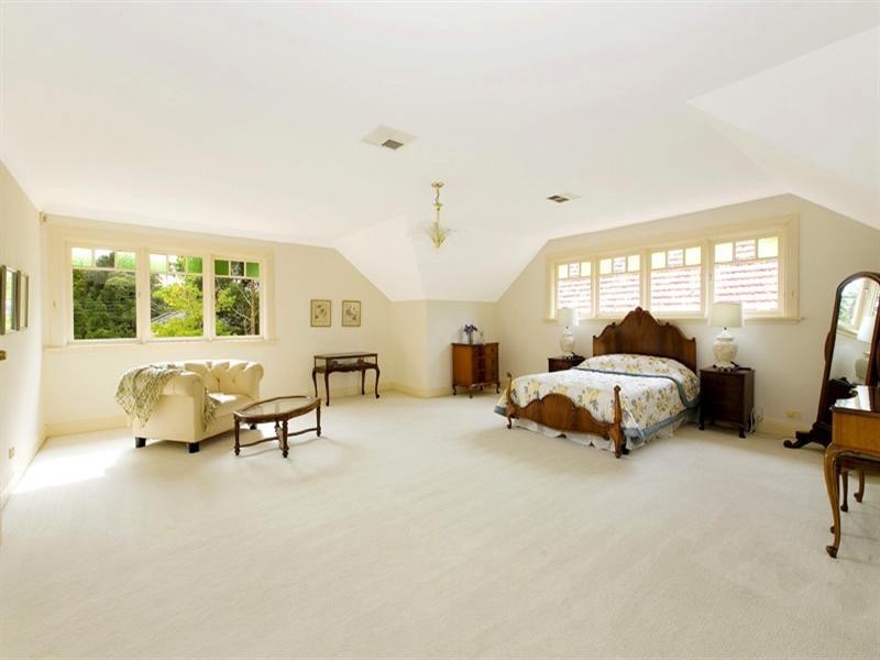 60 Beechworth Road, Pymble NSW 2073