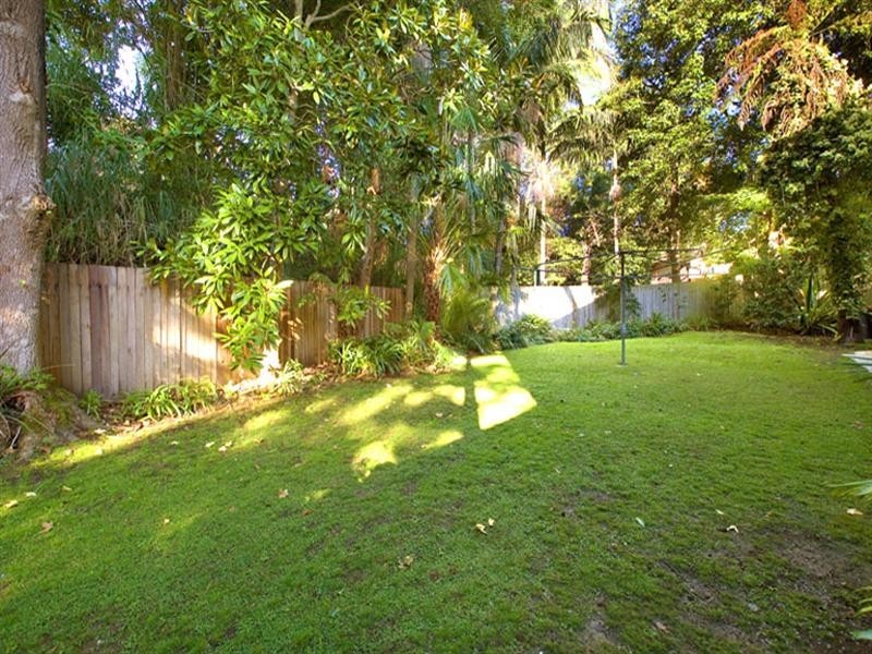 15 Lowther Park Avenue, Warrawee NSW 2074
