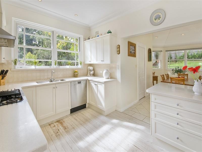 11 Myoora Street, Pymble NSW 2073