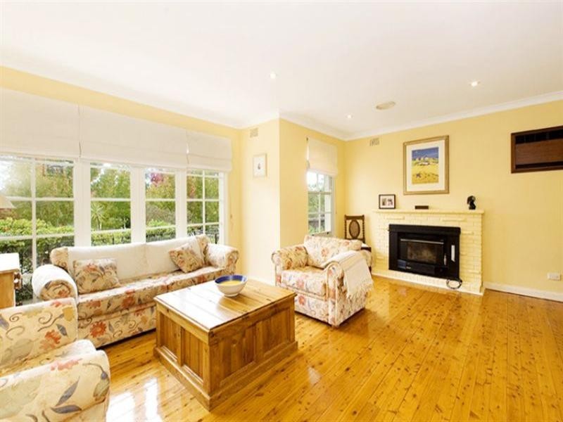 28 Ellalong Road, Turramurra NSW 2074