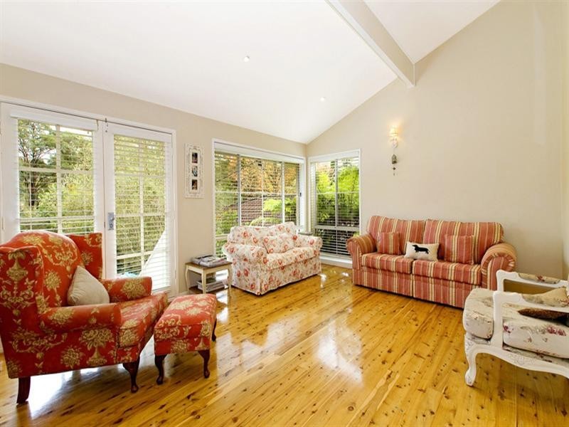 19 Ashburton Avenue, Turramurra NSW 2074