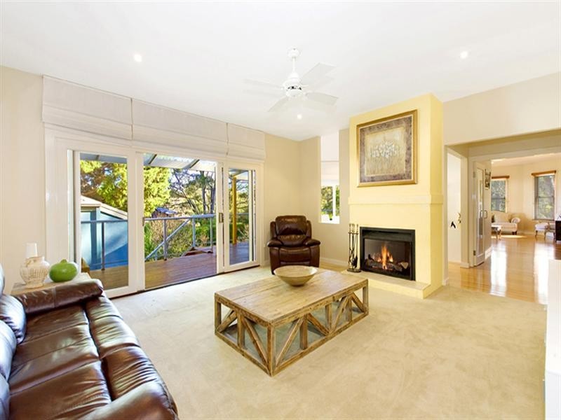 1 Timaru Street, Turramurra NSW 2074