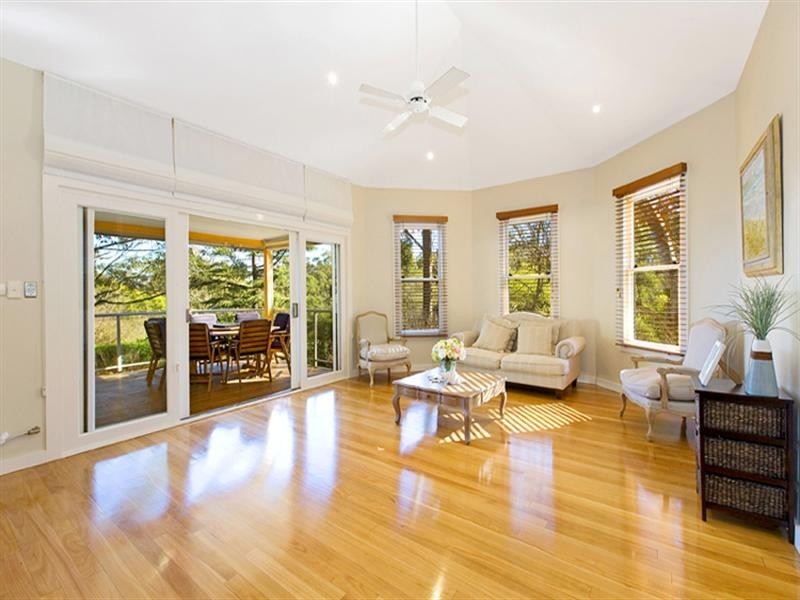 1 Timaru Street, Turramurra NSW 2074