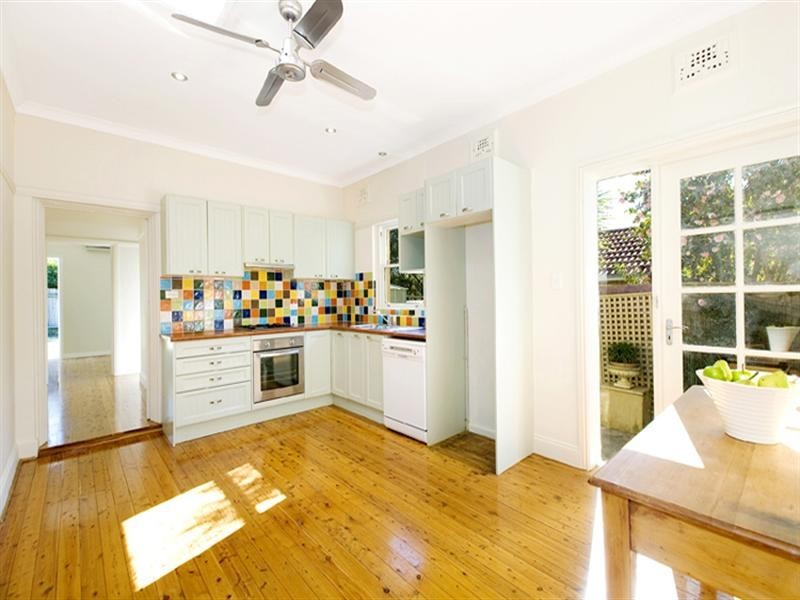 2 Adams Avenue, Turramurra NSW 2074