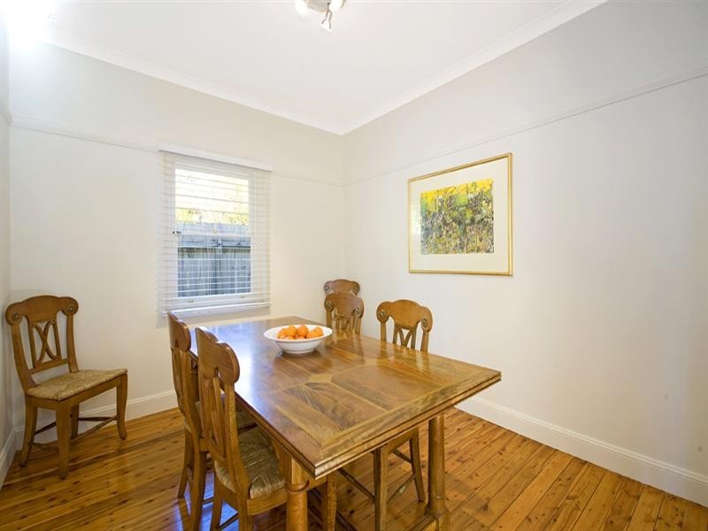 2 Adams Avenue, Turramurra NSW 2074