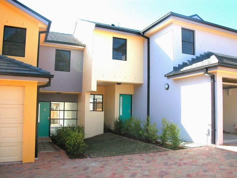 6/4 Carden Avenue, Wahroonga NSW 2076