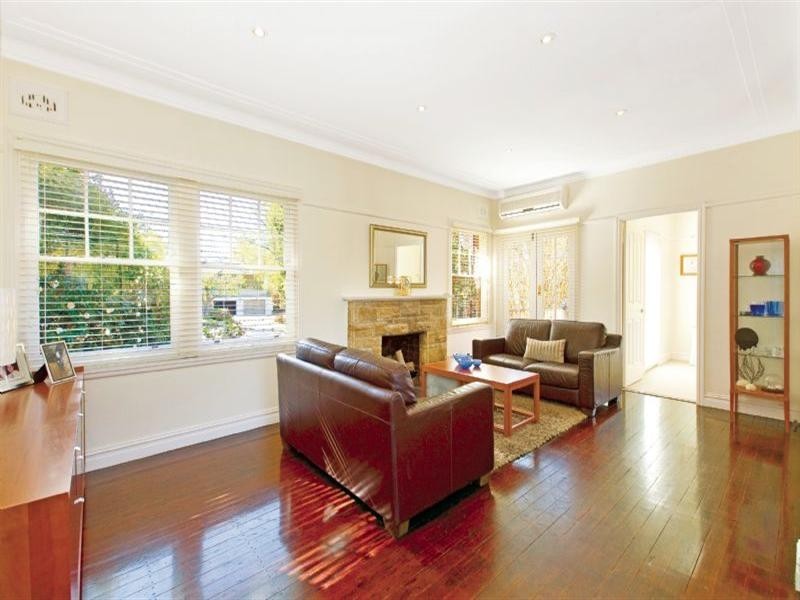 1 Maxwell Street, Turramurra NSW 2074