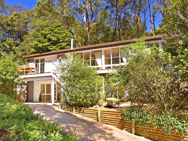 17 Nimbrin Street, Turramurra NSW 2074